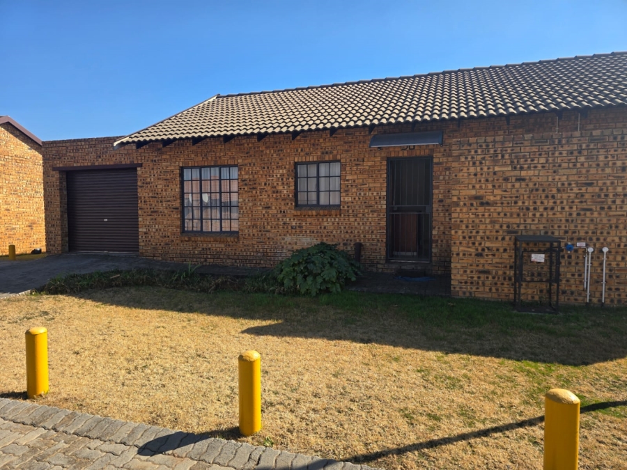 2 Bedroom Property for Sale in Meyerton South Gauteng