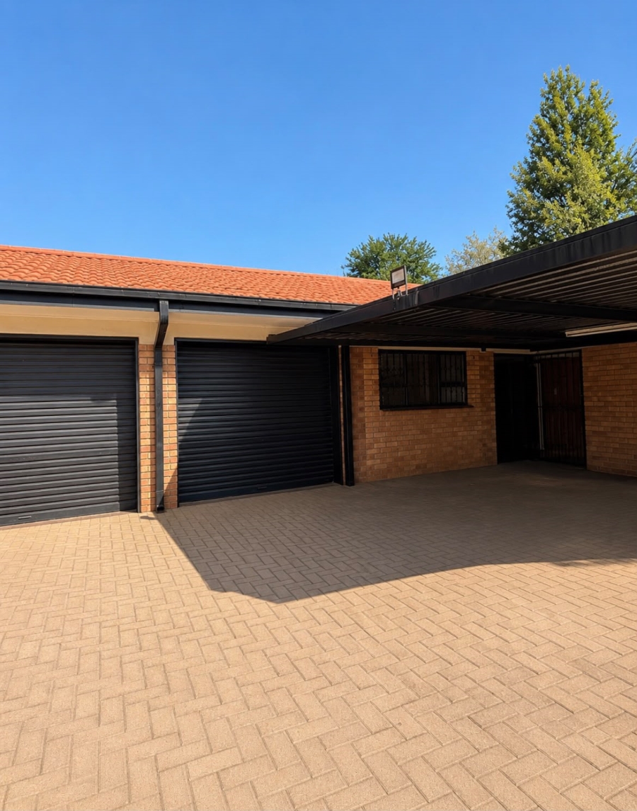 4 Bedroom Property for Sale in Waldrift Gauteng