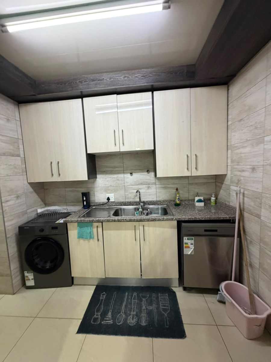 4 Bedroom Property for Sale in Waldrift Gauteng