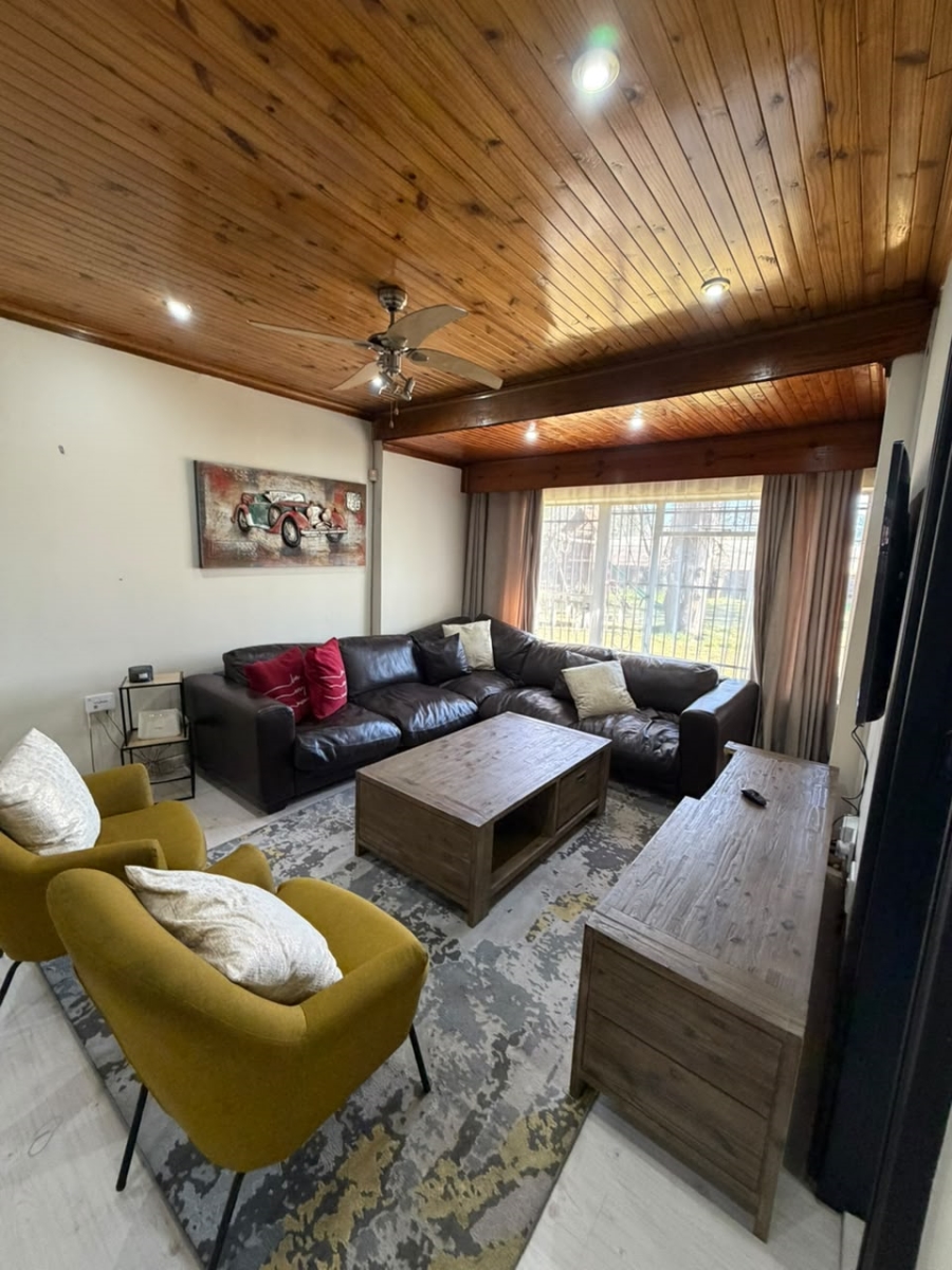 4 Bedroom Property for Sale in Waldrift Gauteng