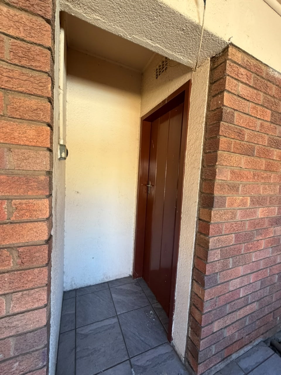 4 Bedroom Property for Sale in Waldrift Gauteng