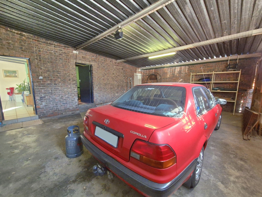 3 Bedroom Property for Sale in Dalpark Proper Gauteng