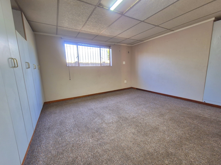 5 Bedroom Property for Sale in Brenthurst Gauteng
