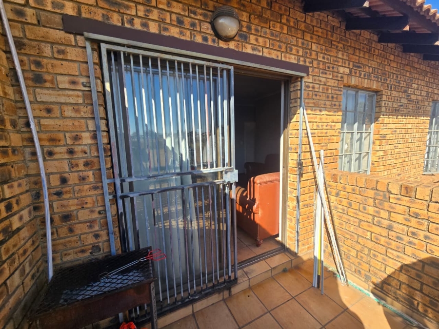 2 Bedroom Property for Sale in Meyerton South Gauteng
