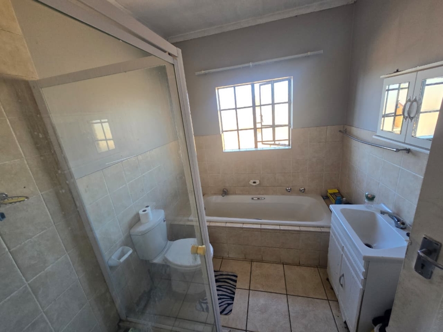 2 Bedroom Property for Sale in Meyerton South Gauteng