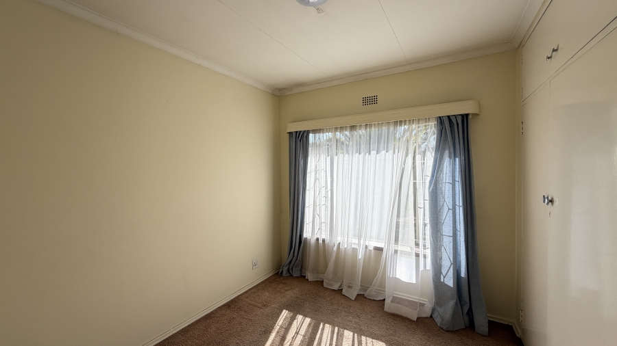 5 Bedroom Property for Sale in Atlasville Gauteng