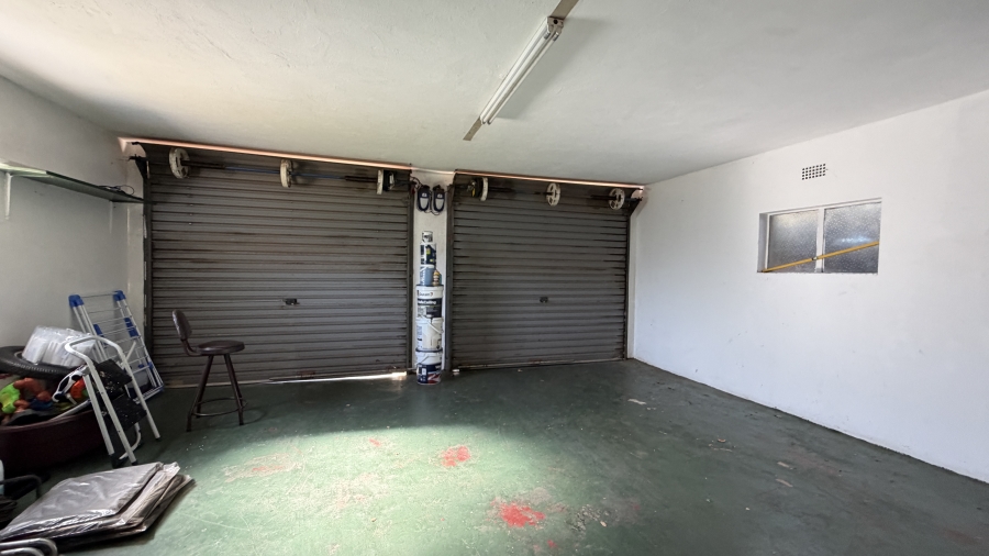 5 Bedroom Property for Sale in Atlasville Gauteng