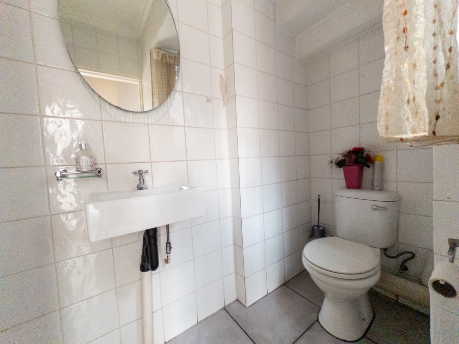 3 Bedroom Property for Sale in Sonneveld Gauteng