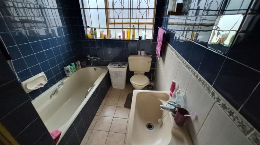 3 Bedroom Property for Sale in Birchleigh Gauteng
