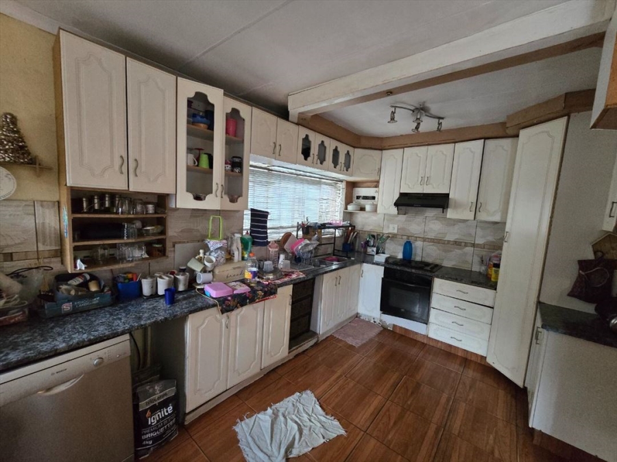 4 Bedroom Property for Sale in Kempton Park West Gauteng