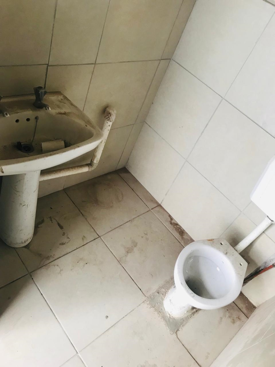 5 Bedroom Property for Sale in Ebony Park Gauteng