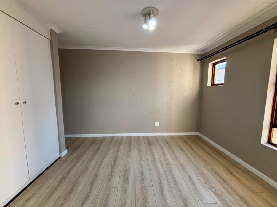 To Let 1 Bedroom Property for Rent in Ferndale Gauteng