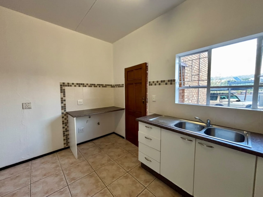 2 Bedroom Property for Sale in Weltevreden Park Gauteng