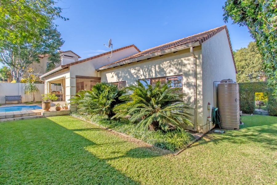 To Let 3 Bedroom Property for Rent in Douglasdale Gauteng