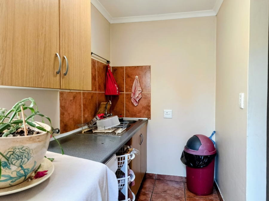 3 Bedroom Property for Sale in Wilgeheuwel Gauteng