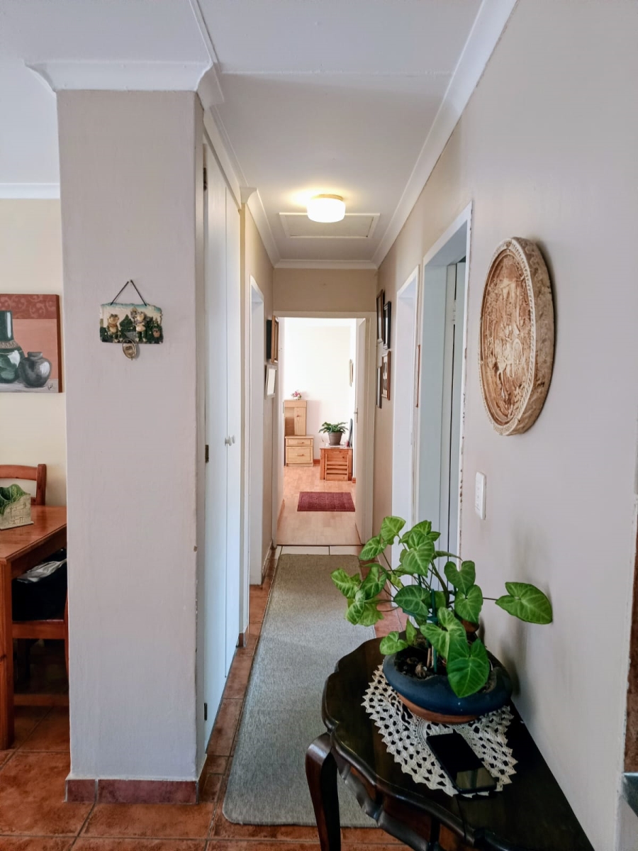 3 Bedroom Property for Sale in Wilgeheuwel Gauteng