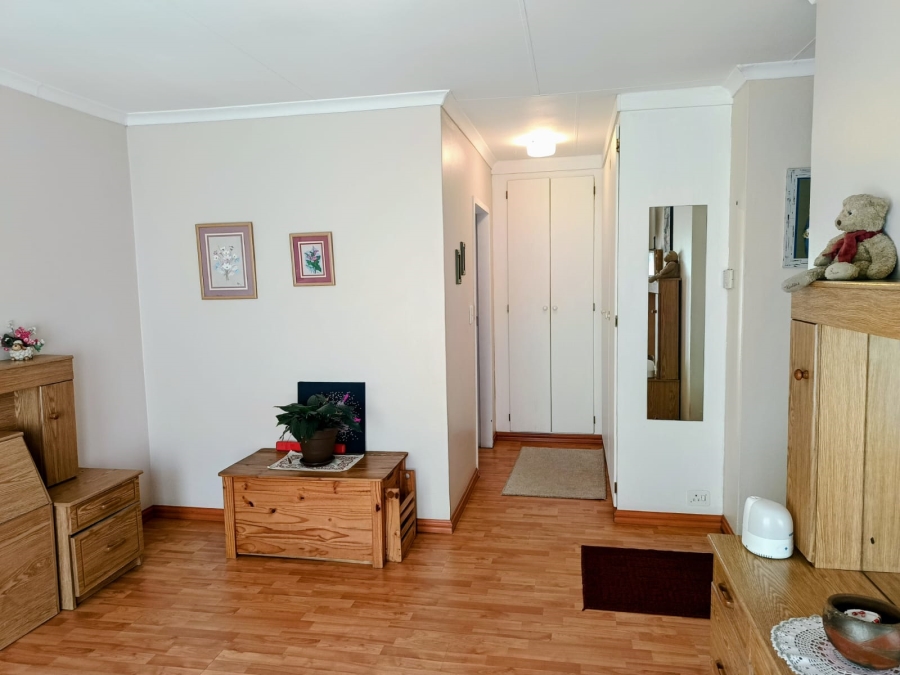 3 Bedroom Property for Sale in Wilgeheuwel Gauteng