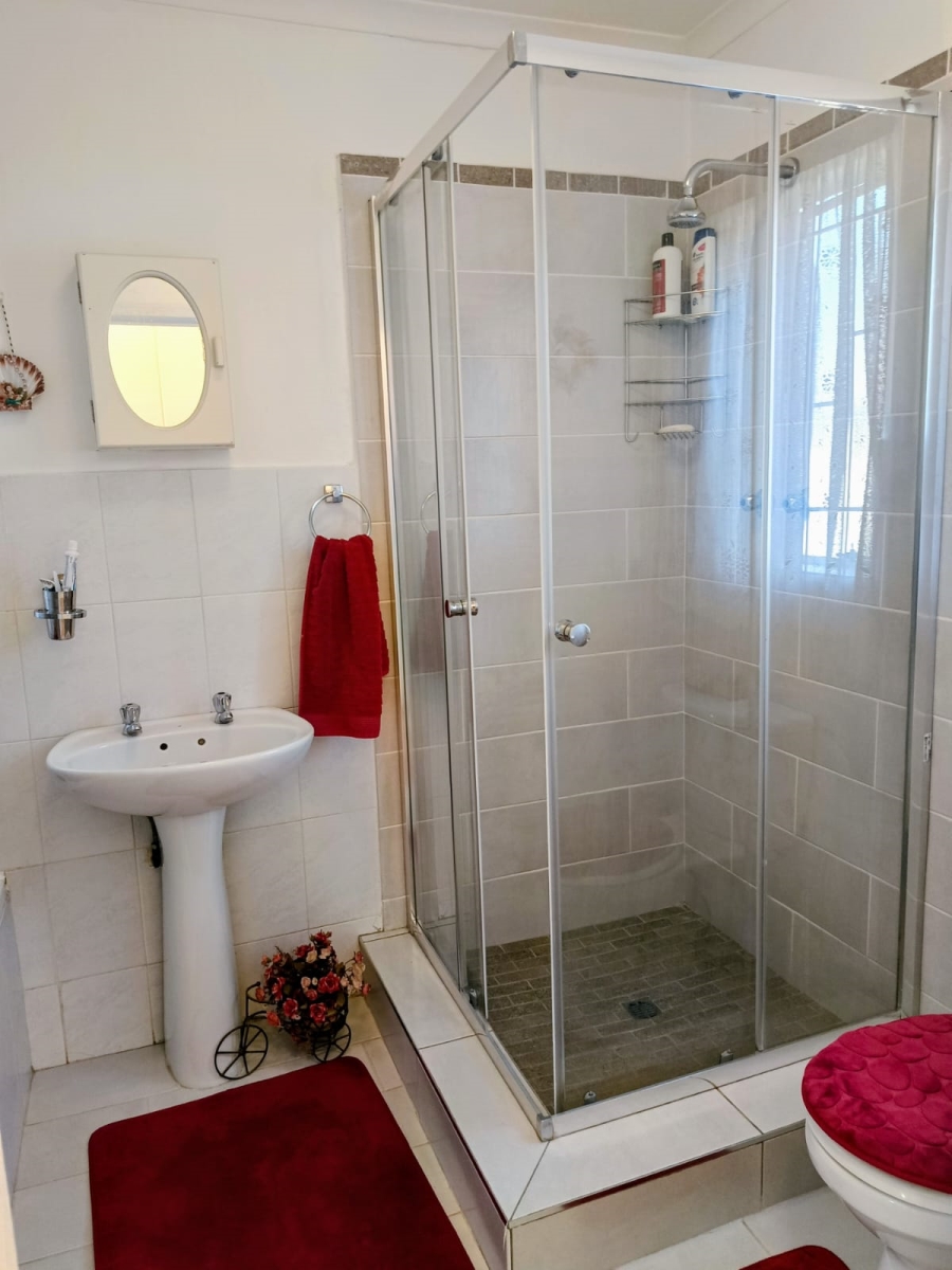 3 Bedroom Property for Sale in Wilgeheuwel Gauteng