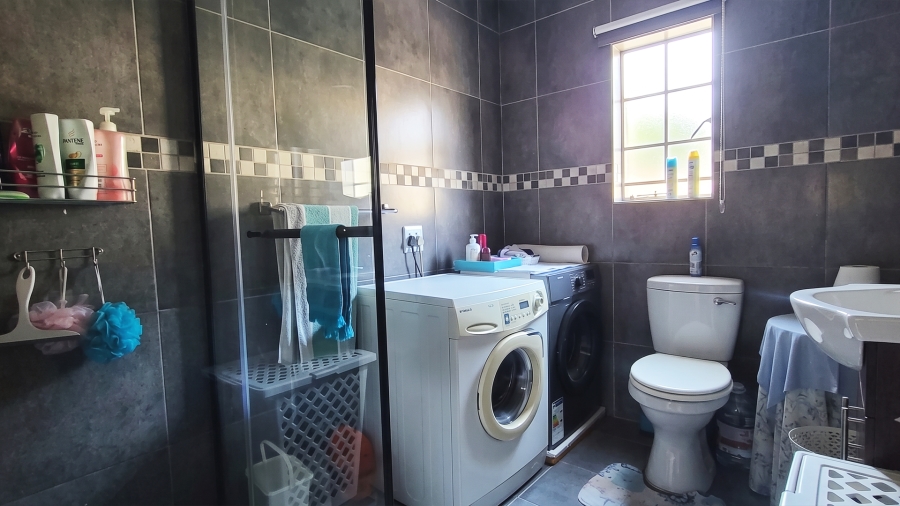 3 Bedroom Property for Sale in Illiondale Gauteng