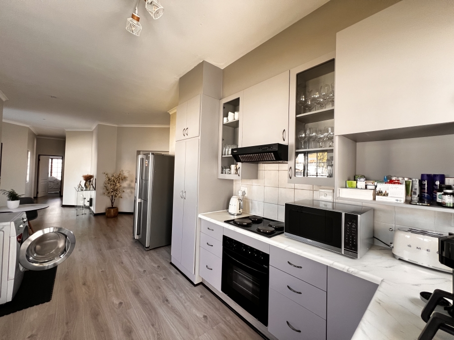 To Let 3 Bedroom Property for Rent in Kyalami Gauteng