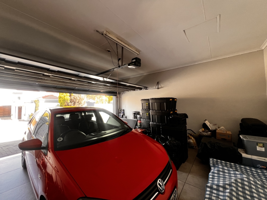 To Let 3 Bedroom Property for Rent in Kyalami Gauteng