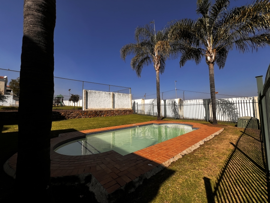 To Let 3 Bedroom Property for Rent in Kyalami Gauteng