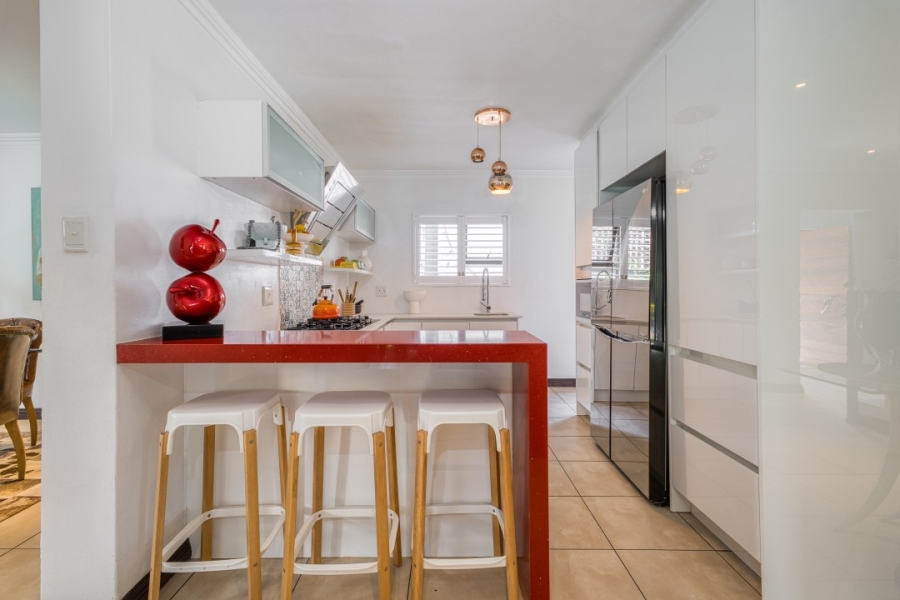 4 Bedroom Property for Sale in Beverley Gauteng