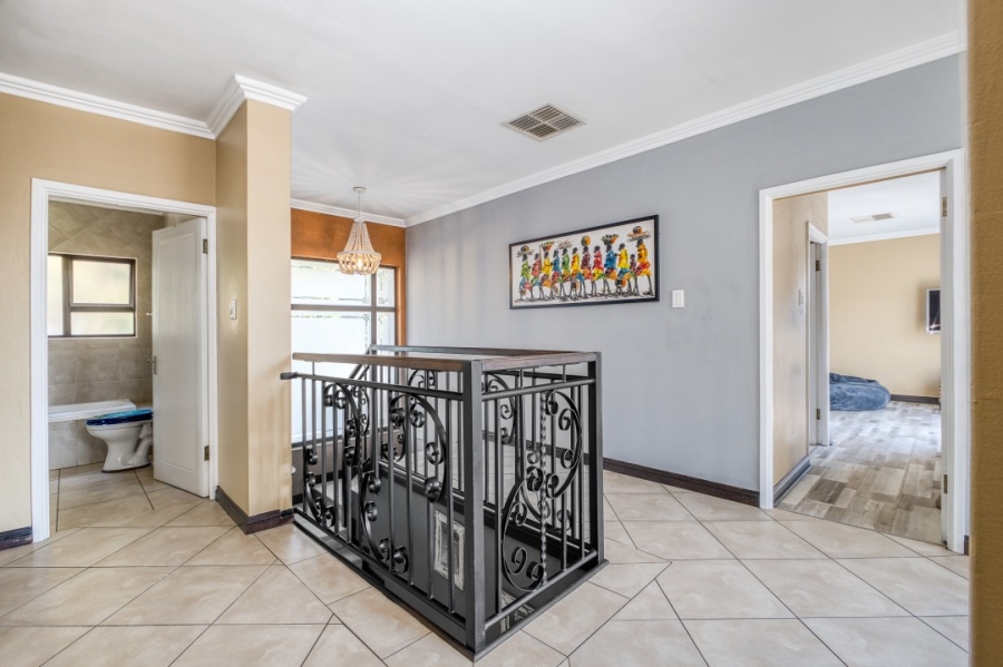4 Bedroom Property for Sale in Beverley Gauteng
