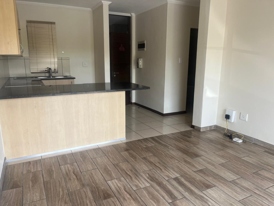 To Let 1 Bedroom Property for Rent in Jackal Creek Golf Estate Gauteng