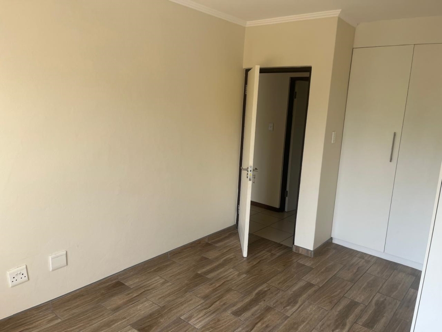To Let 1 Bedroom Property for Rent in Jackal Creek Golf Estate Gauteng