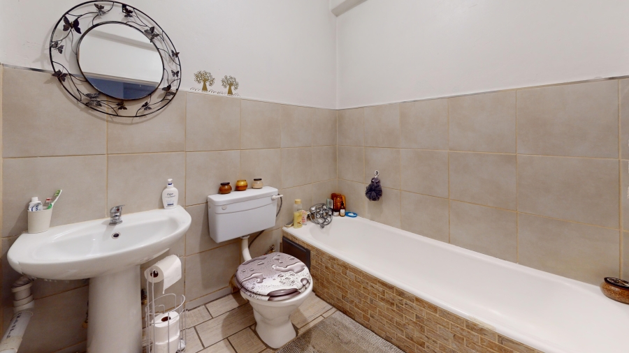 2 Bedroom Property for Sale in Cason Gauteng