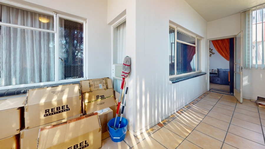 2 Bedroom Property for Sale in Cason Gauteng