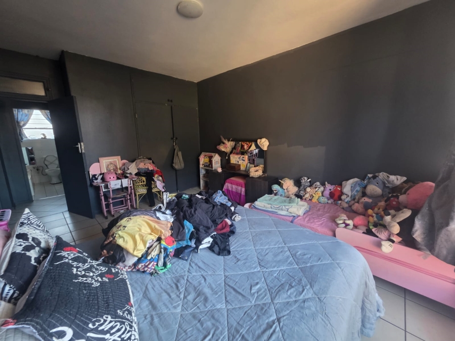 To Let 2 Bedroom Property for Rent in Marlands Gauteng