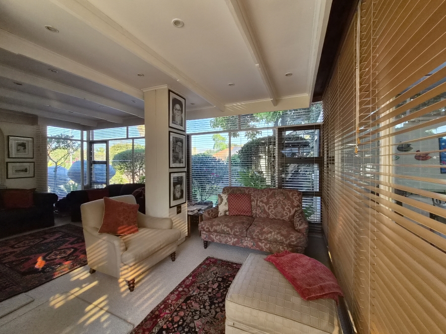 5 Bedroom Property for Sale in Sydenham Gauteng