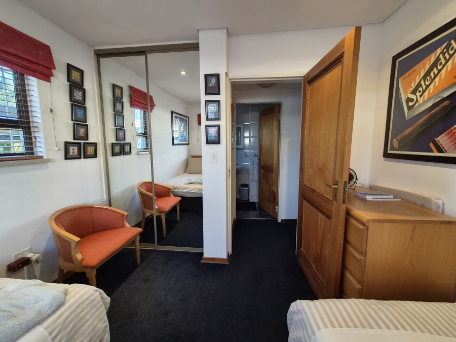 5 Bedroom Property for Sale in Sydenham Gauteng
