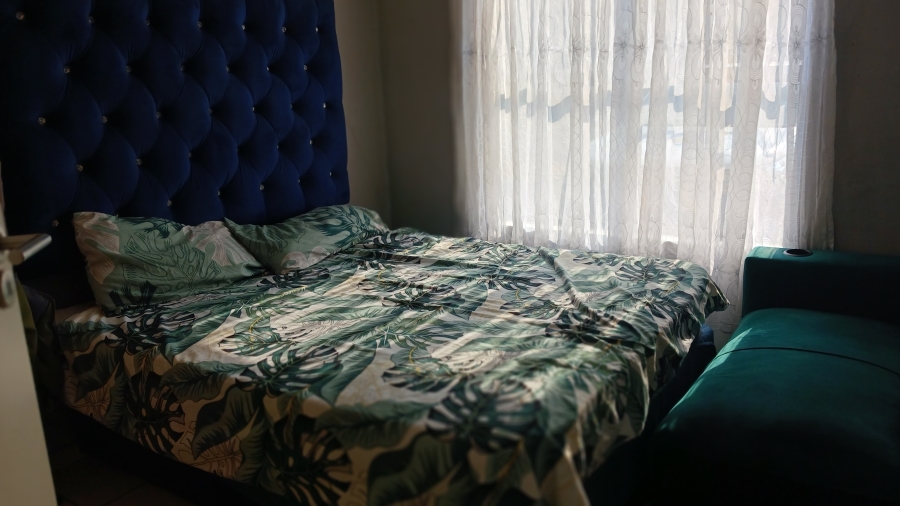 2 Bedroom Property for Sale in Lakefield Gauteng