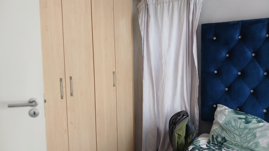 2 Bedroom Property for Sale in Lakefield Gauteng