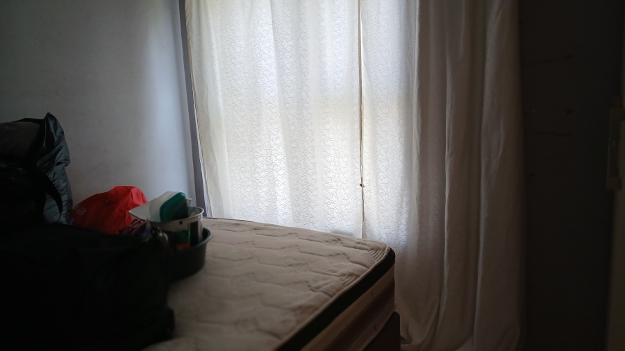2 Bedroom Property for Sale in Lakefield Gauteng