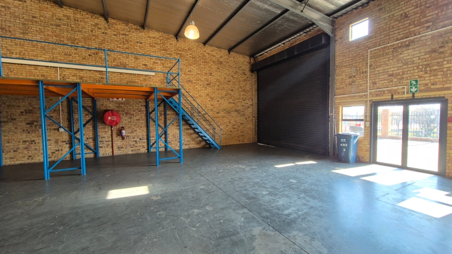 To Let Commercial Property for Rent in N4 Gateway Industrial Park Gauteng