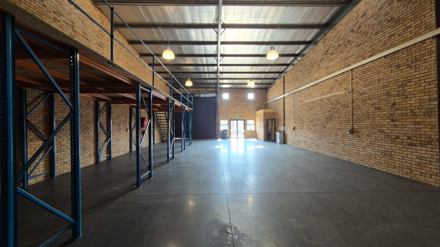 To Let Commercial Property for Rent in N4 Gateway Industrial Park Gauteng