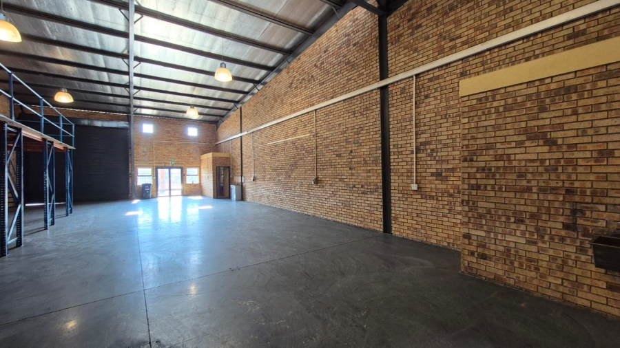 To Let Commercial Property for Rent in N4 Gateway Industrial Park Gauteng