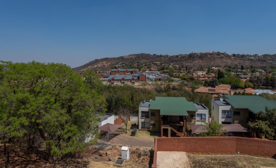 2 Bedroom Property for Sale in Glenvista Gauteng