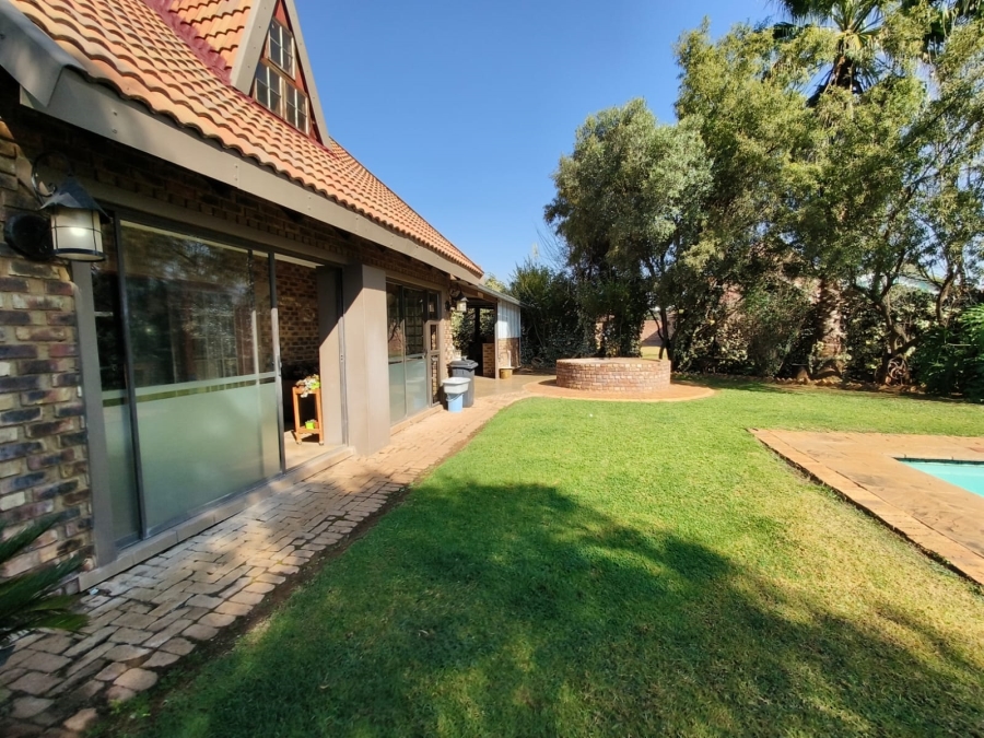 To Let 3 Bedroom Property for Rent in Unitas Park Gauteng