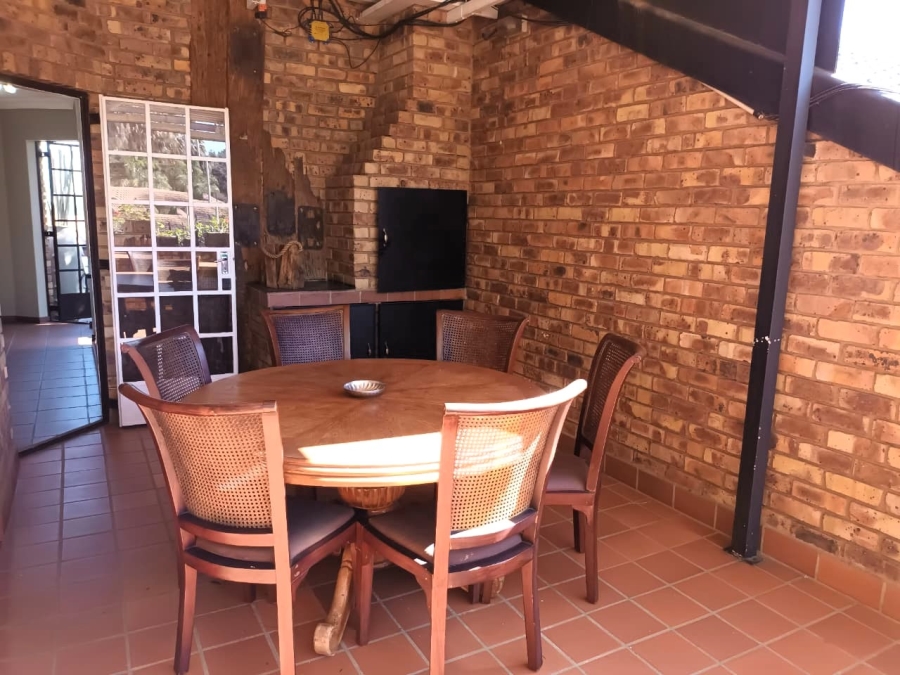 To Let 2 Bedroom Property for Rent in Zwartkop Gauteng