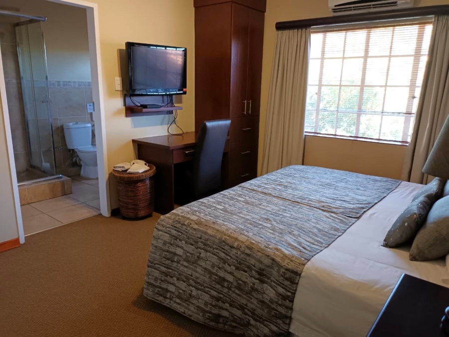 To Let 2 Bedroom Property for Rent in Zwartkop Gauteng