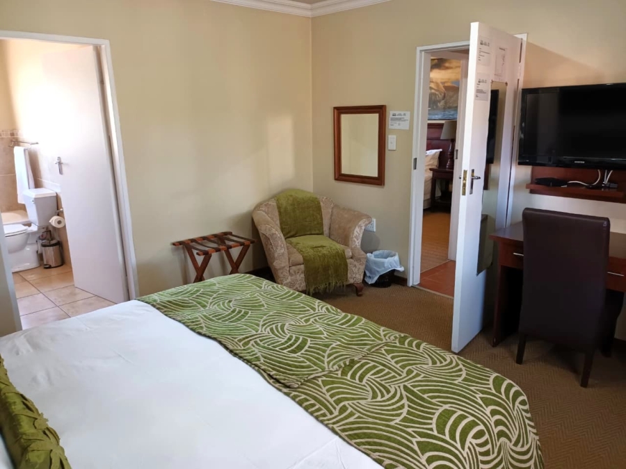 To Let 2 Bedroom Property for Rent in Zwartkop Gauteng