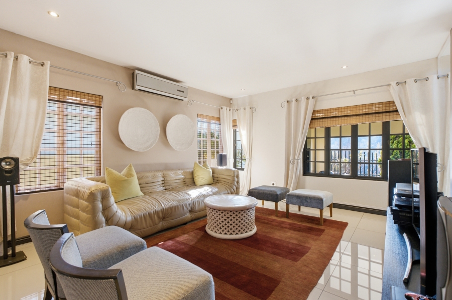 4 Bedroom Property for Sale in Lonehill Gauteng