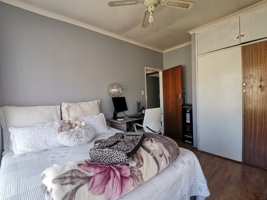 3 Bedroom Property for Sale in Roseacre Gauteng