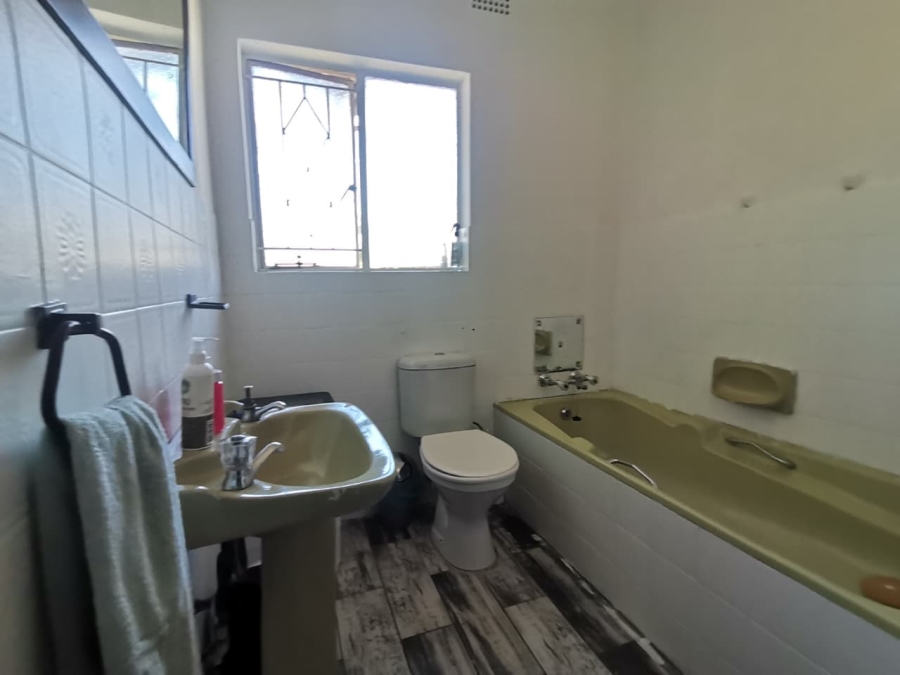 3 Bedroom Property for Sale in Roseacre Gauteng