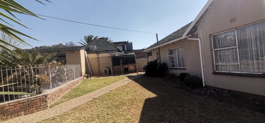 3 Bedroom Property for Sale in Roseacre Gauteng